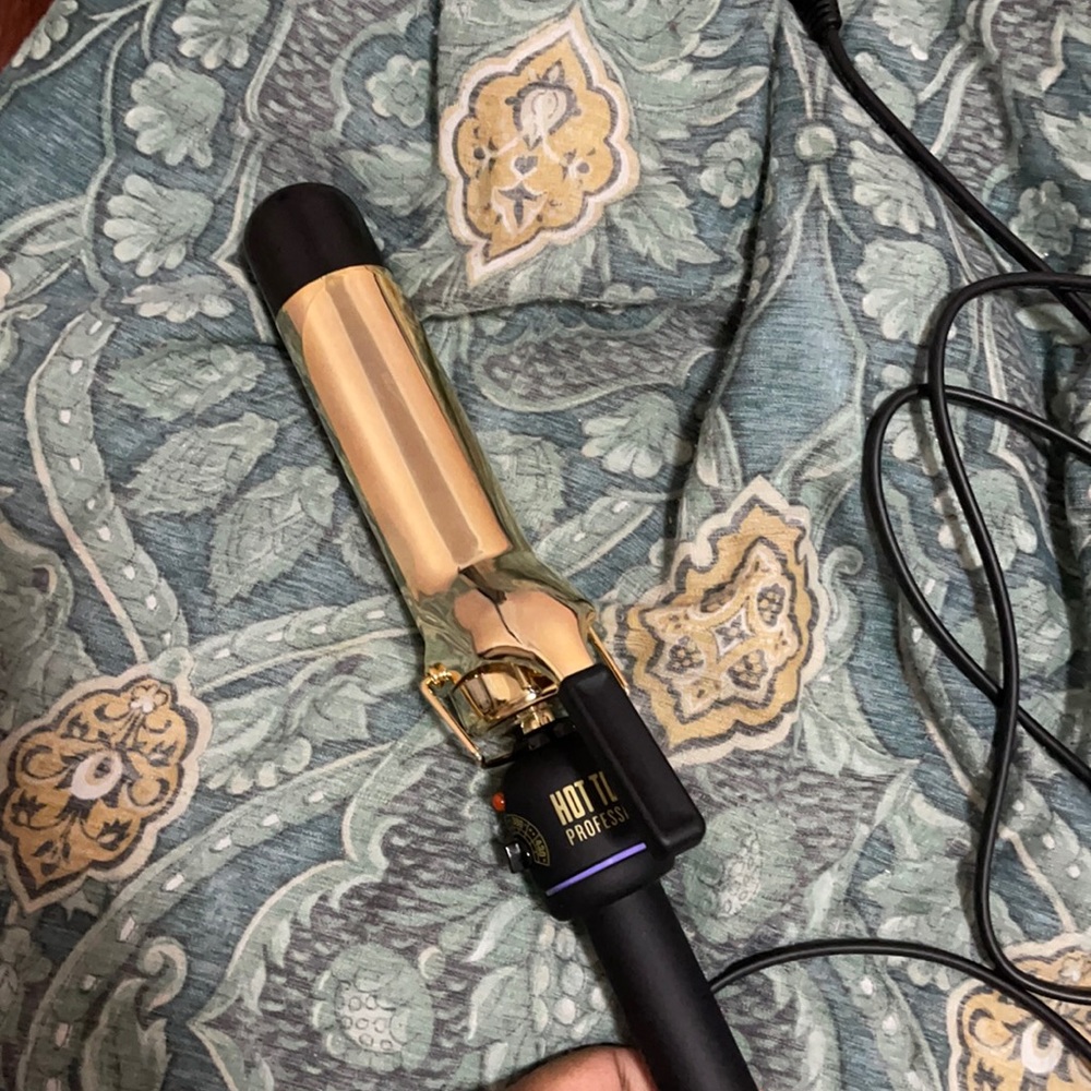 Hoy Tools 1 1/2 inch curling iron